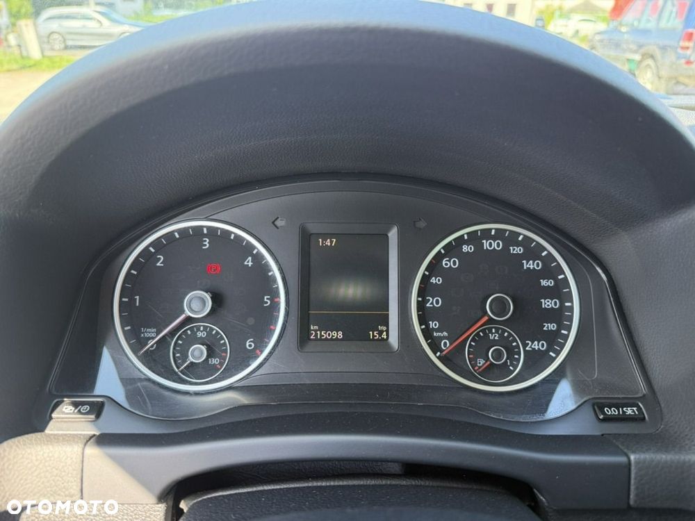 Volkswagen Tiguan 2.0 TDI DPF BlueMotion Technology Lounge Sport & Style - 30