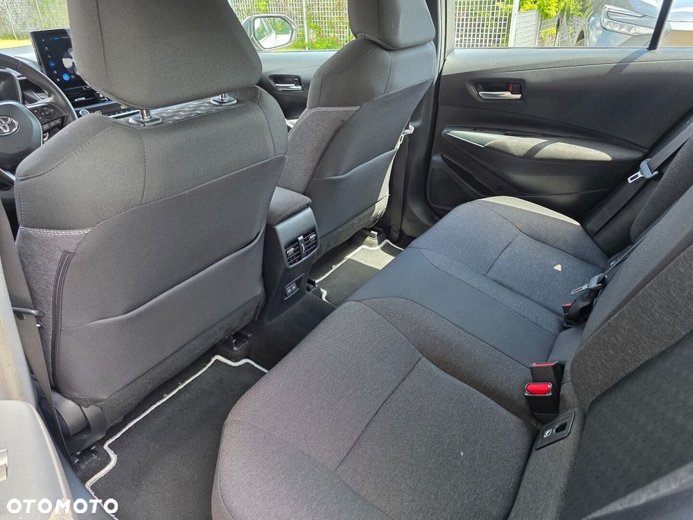Toyota Corolla 1.8 Hybrid Comfort - 27