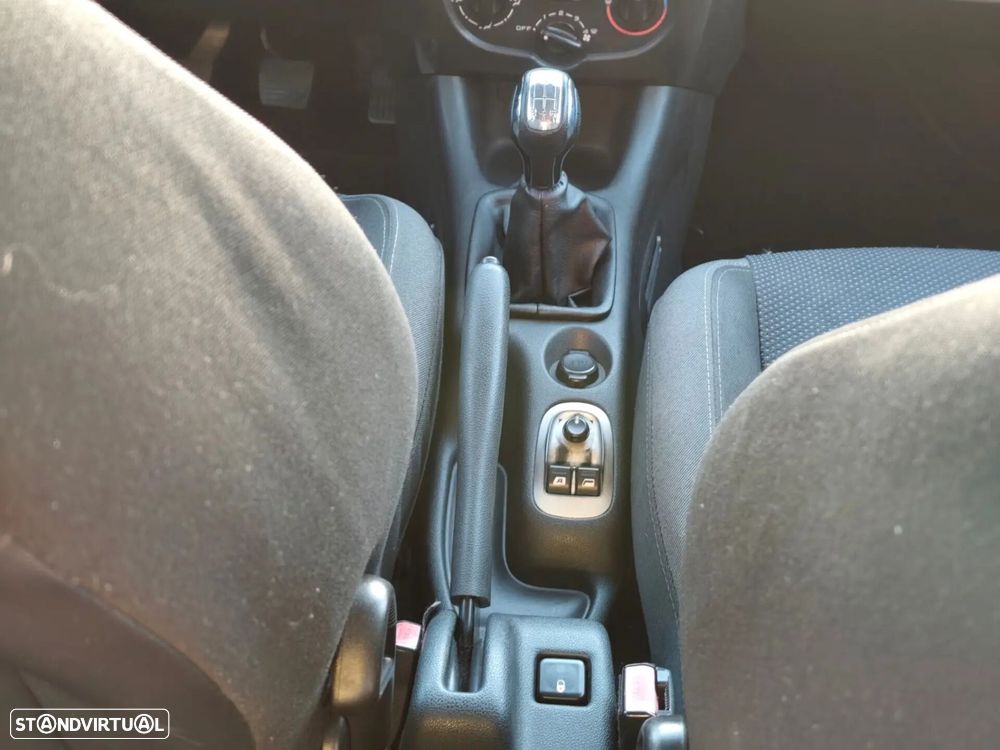 Peugeot 206+ 1.1 Trendy - 17