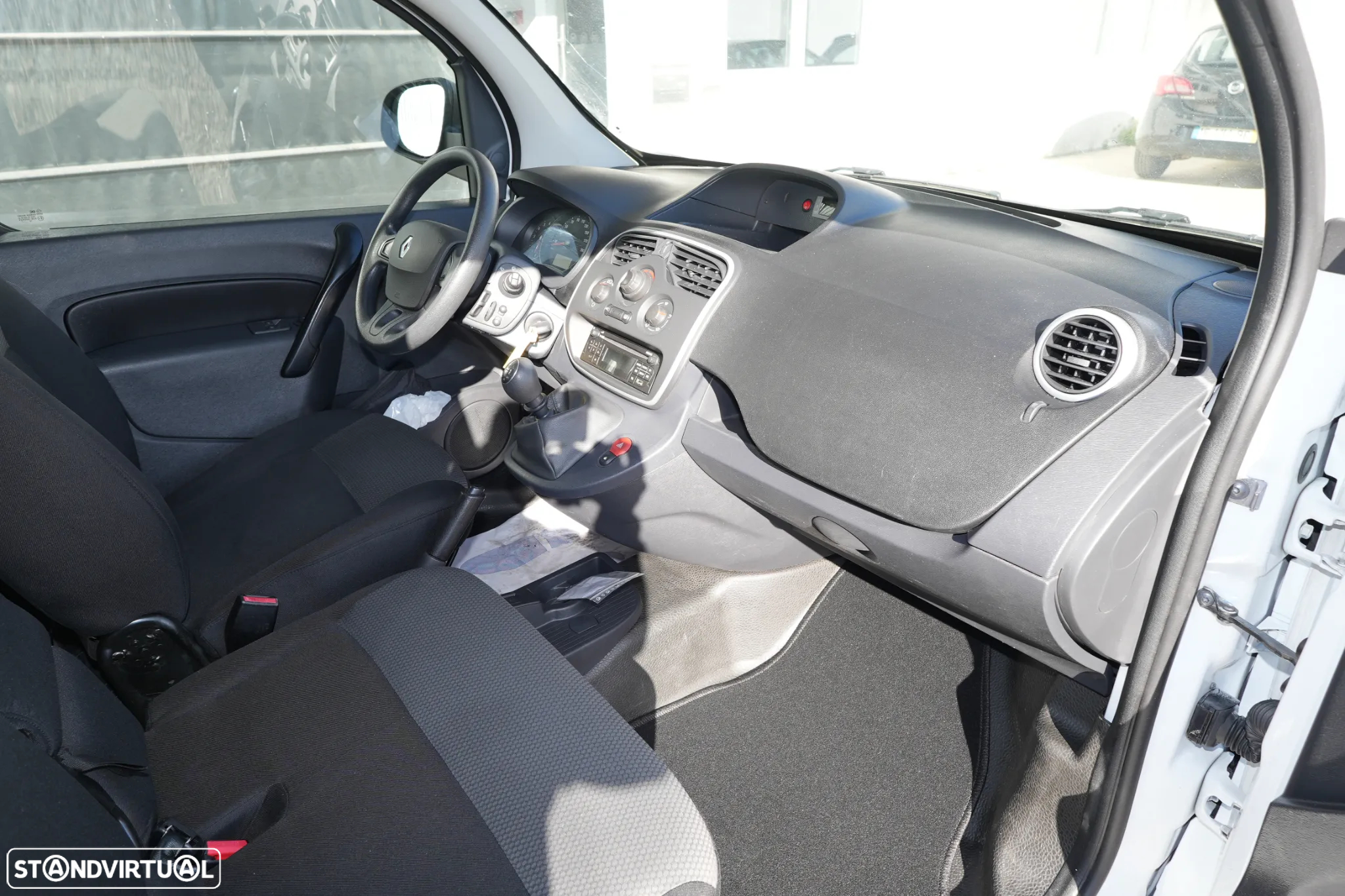 Renault Kangoo Frio Estrada Garagem 1.5DCI 95cv - 12