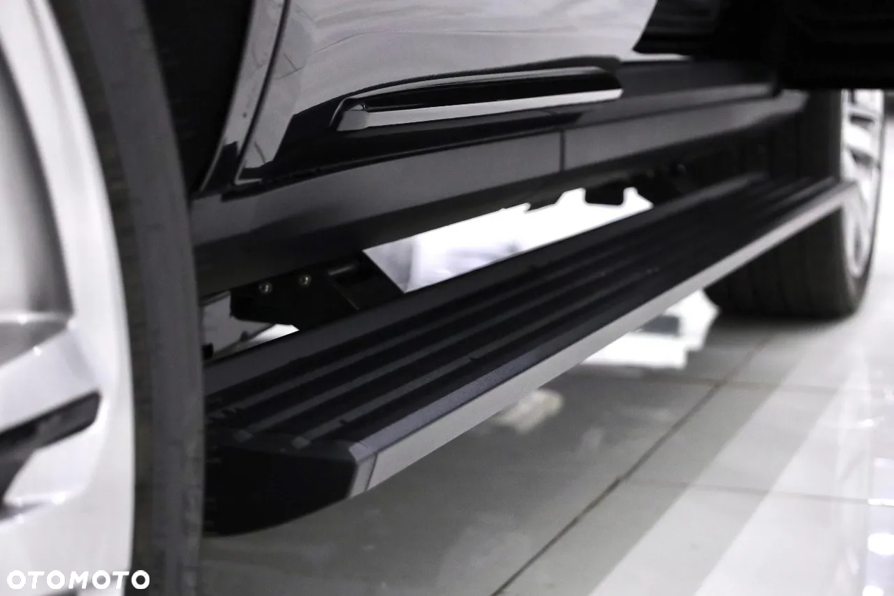 Cadillac Escalade - 23