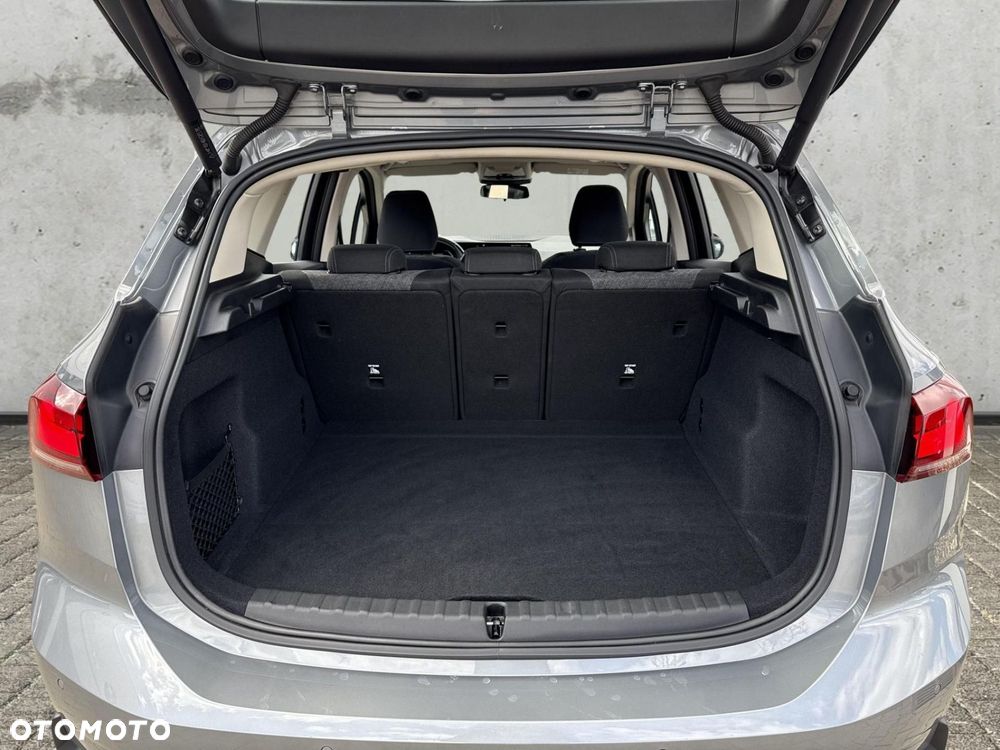 BMW Seria 2 - 18