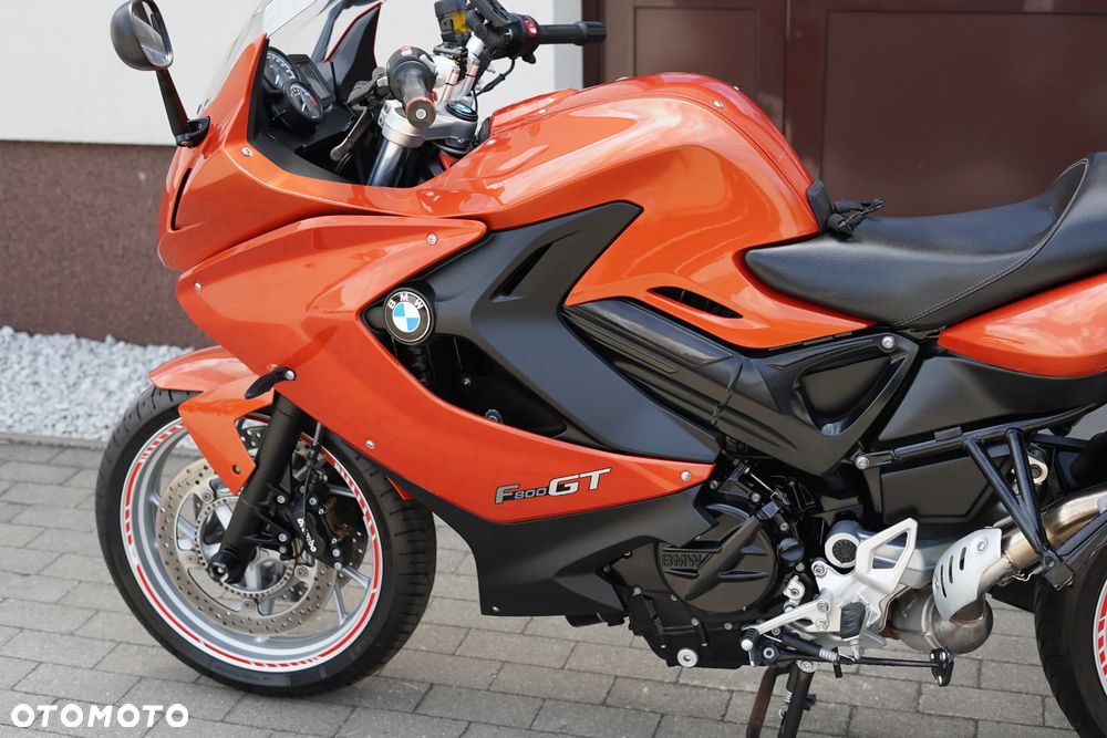 BMW F - 26