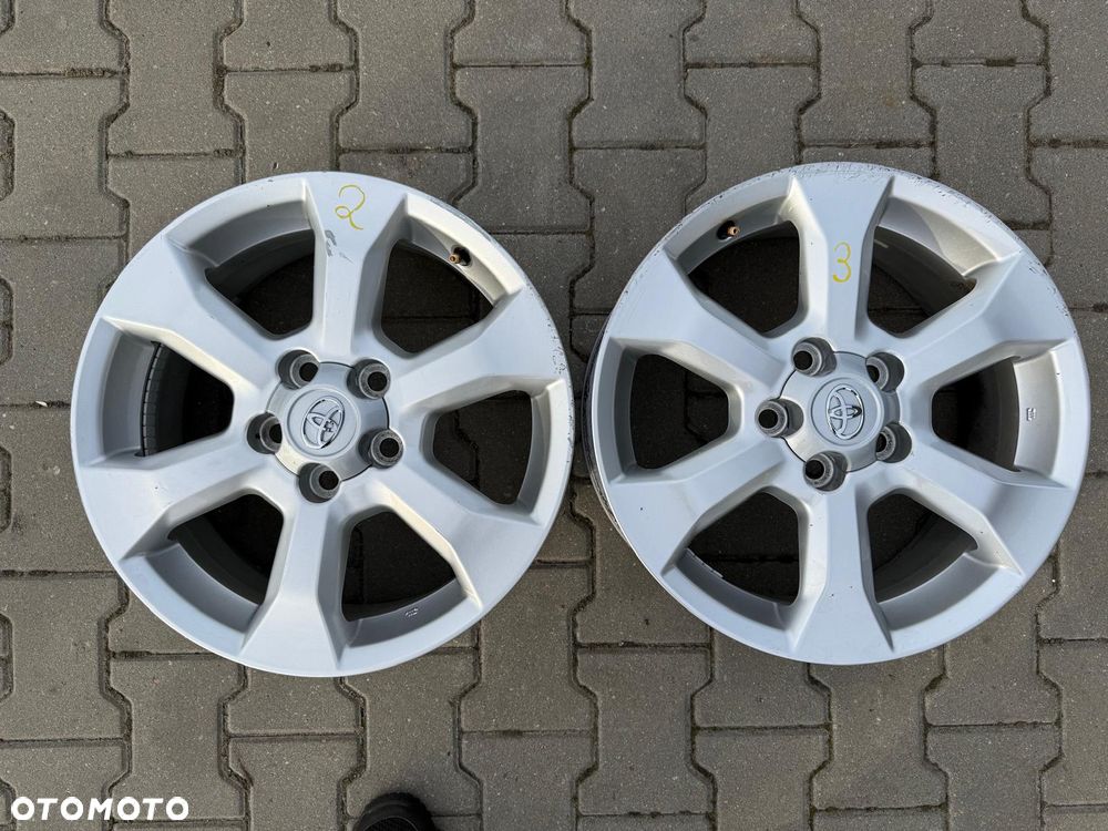 TOYOTA RAV4 III 06-12 FELGA ALUMINIOWA 7Jx17 ET45 5x114.3