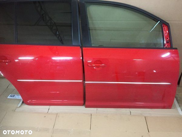 DRZWI PRAWE TYLNE PRAWY TYŁ VW TOURAN II