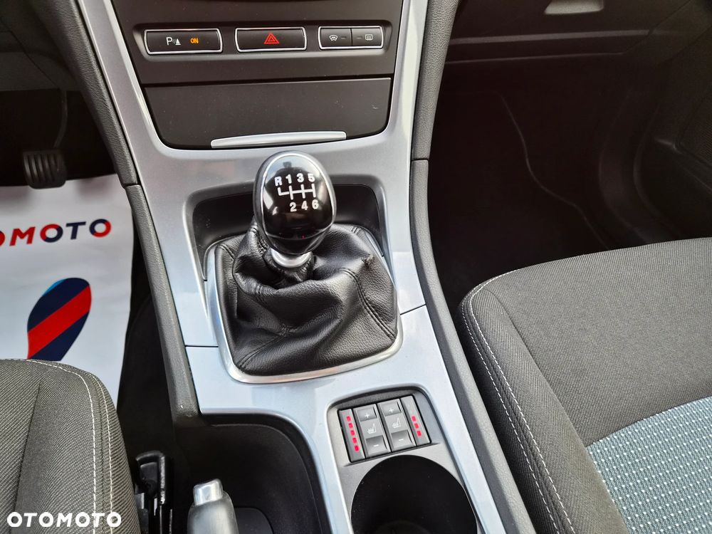 Ford Mondeo SW 2.0 TDCi Titanium - 25