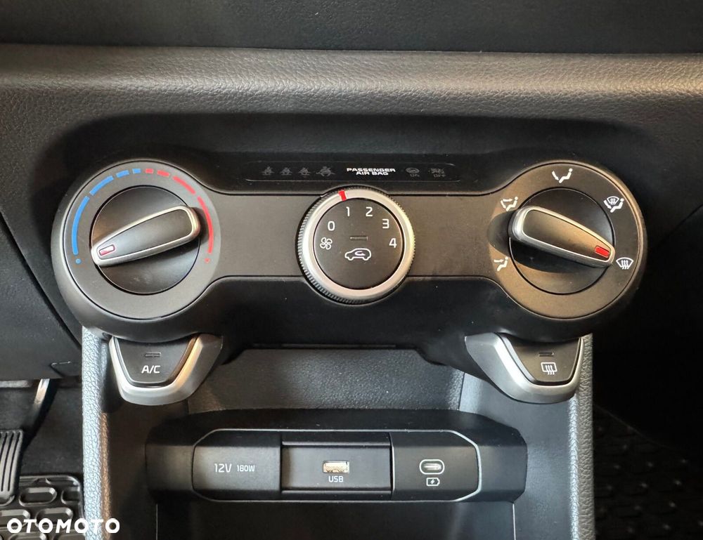 Kia Picanto - 25