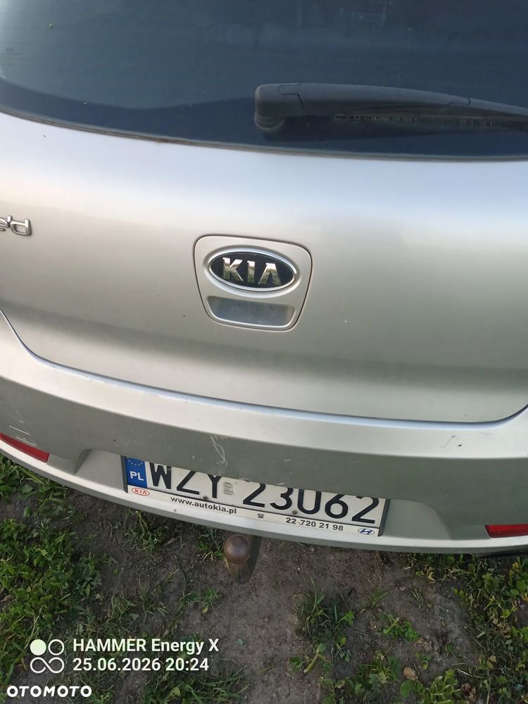 Kia Ceed - 7