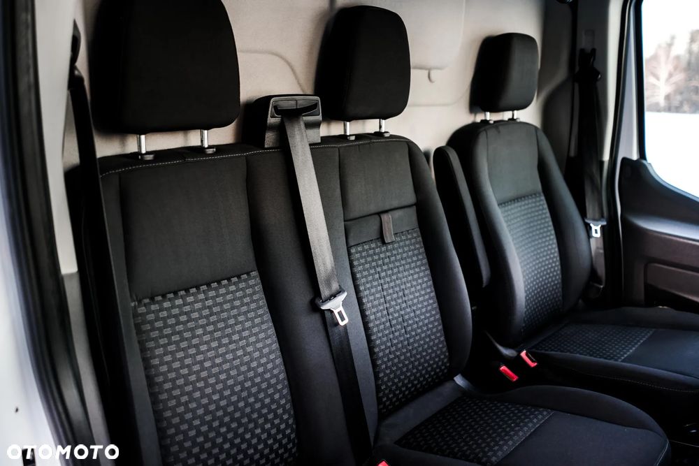Ford Transit - 13