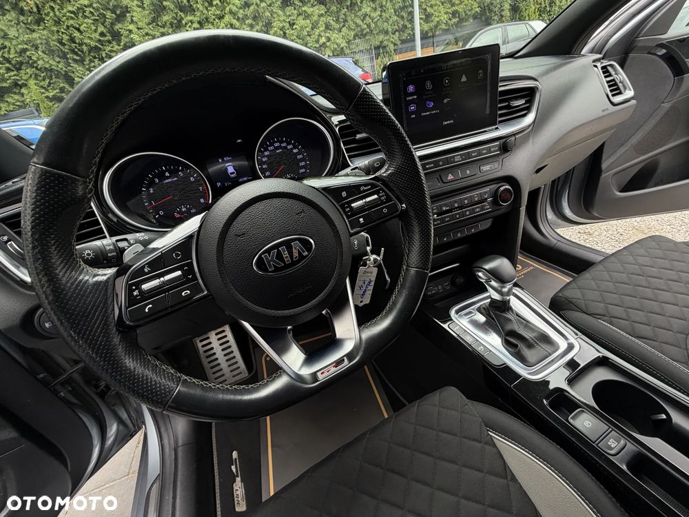 Kia ProCeed 1.4 T-GDI GT Line DCT - 30