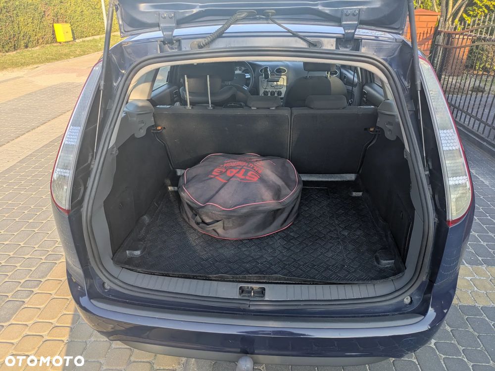 Ford Focus 1.6 Trend EU5 - 10