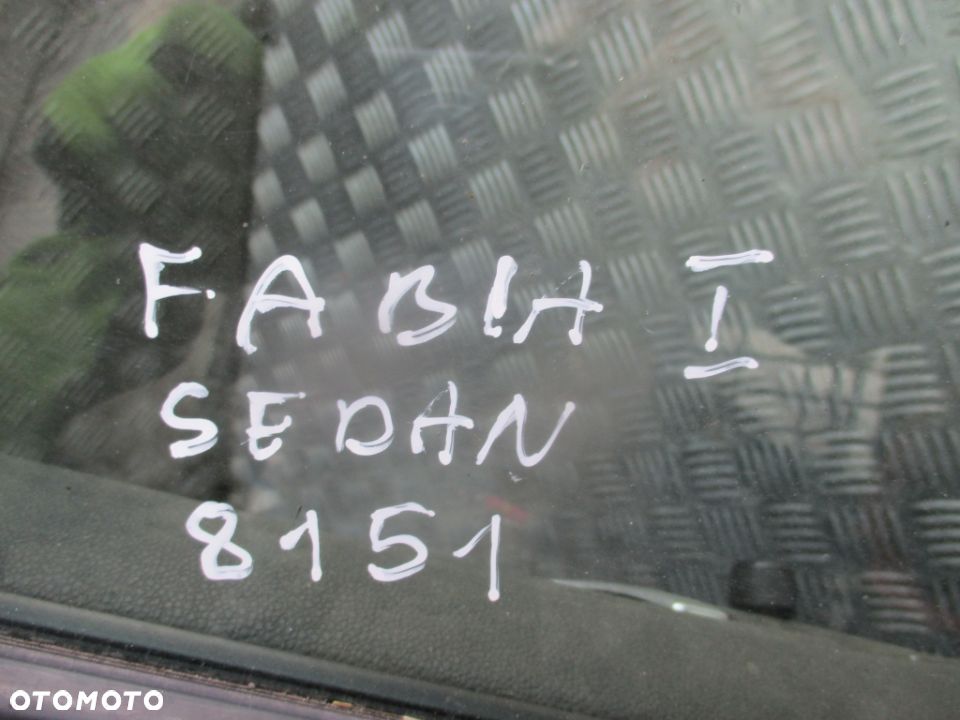 Na części Skoda Fabia I 8151 Silnik Skrzynia Maska Zderzak Drzwi Klapa Szyba - 4