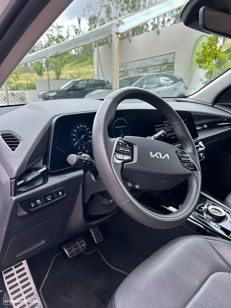 Kia Niro EV 64kWh Tech - 6