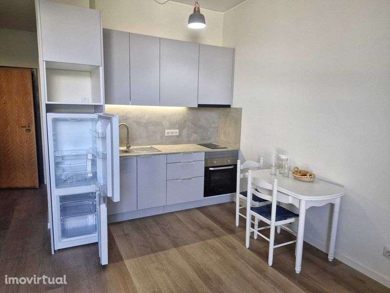 Excelente Apartamento T0 - Matosinhos - Grande imagem: 2/5