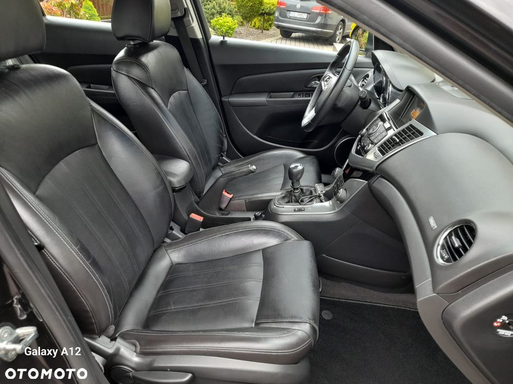 Chevrolet Cruze 1.4 T LTZ - 12
