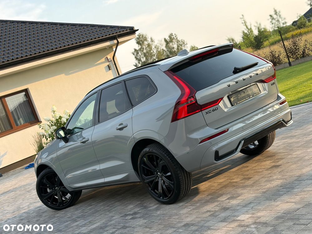 Volvo XC 60 B5 B AWD Ultra Black Edition - 20