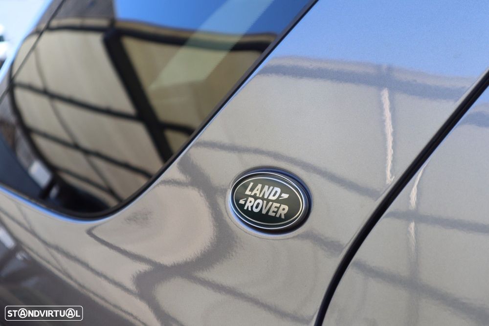 Land Rover Discovery Sport P300e Dynamic HSE - 35