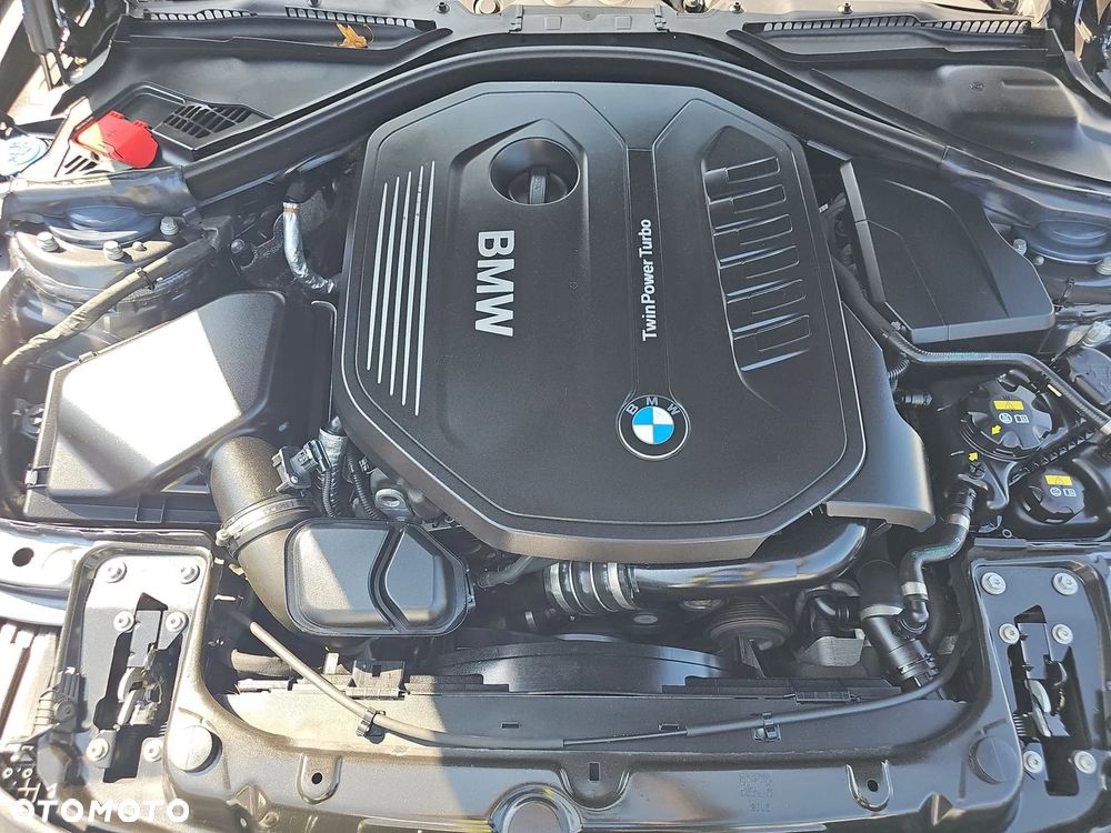 BMW Seria 3 340i xDrive M Sport - 14