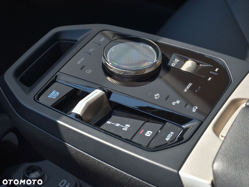 BMW iX xDrive50 111.5kWh Signature - 12