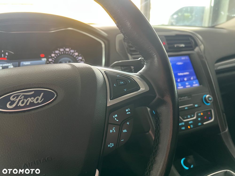 Ford Mondeo SW 2.0 EcoBlue Titanium - 26