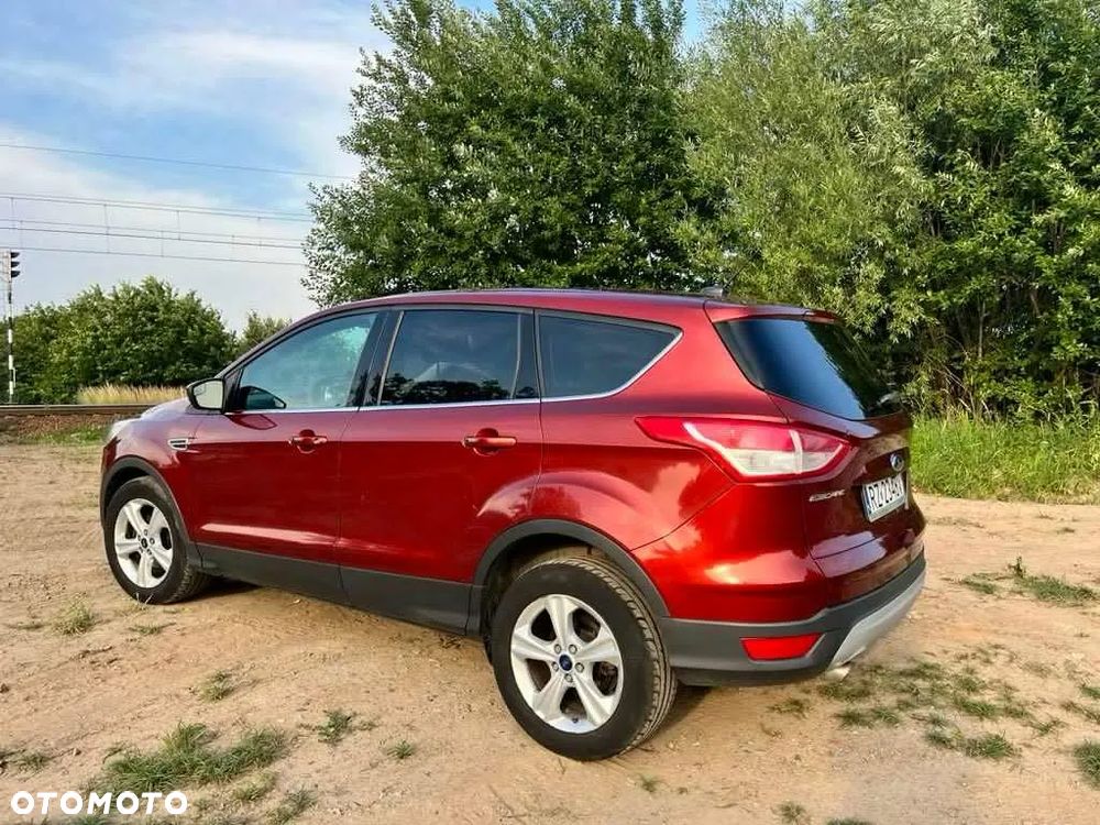 Ford Escape - 4