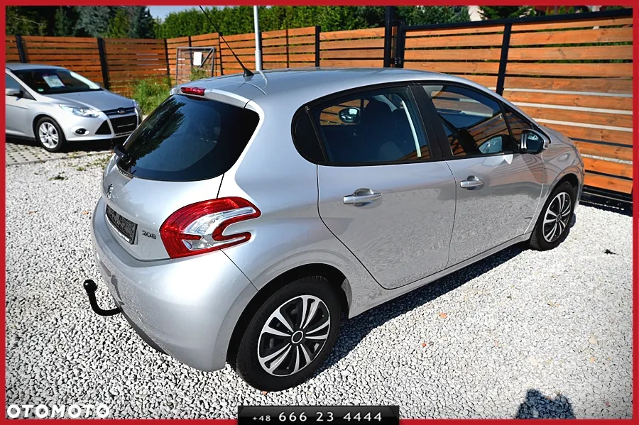 Peugeot 208 1.2 VTi Style - 13