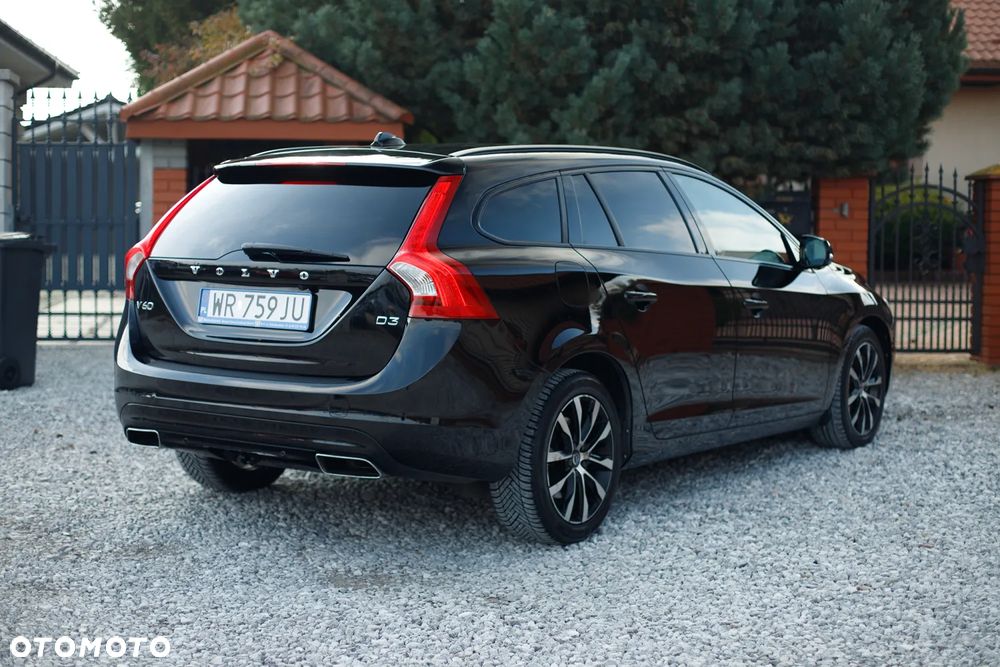 Volvo V60 D3 Summum - 13