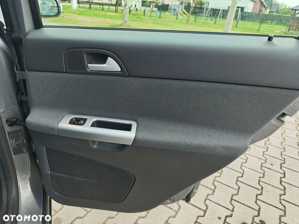 Volvo S40 1.8 Momentum - 23