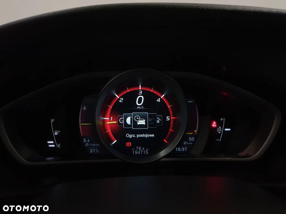 Volvo V40 D4 Inscription - 31