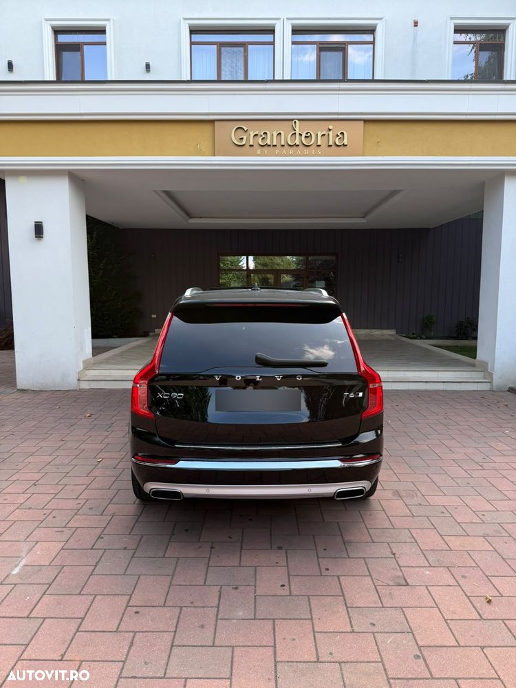 Volvo XC 90 - 15