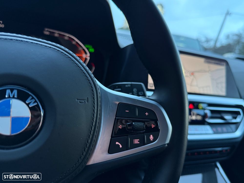 BMW 318 d Pack M Auto - 20