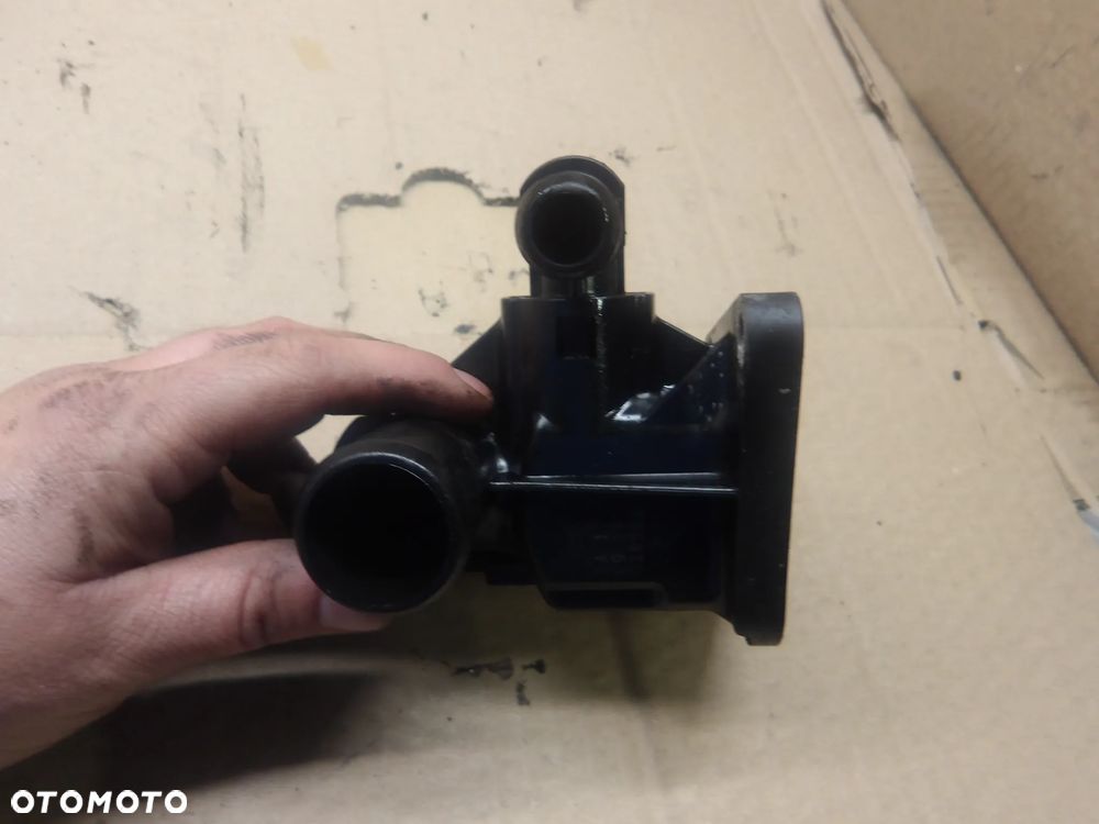 OPEL MERIVA B 10-13 1.3CDTI OBUDOWA TERMOSTATU 55206391 - 6