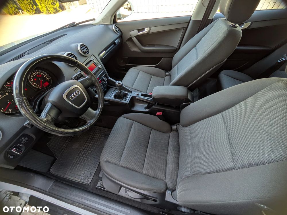 Audi A3 Sportback - 13