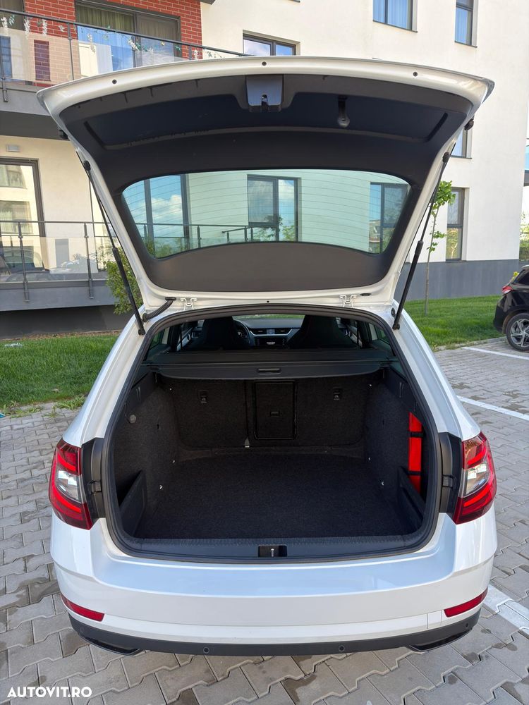 Skoda Octavia 1.6 TDI DSG Style - 17