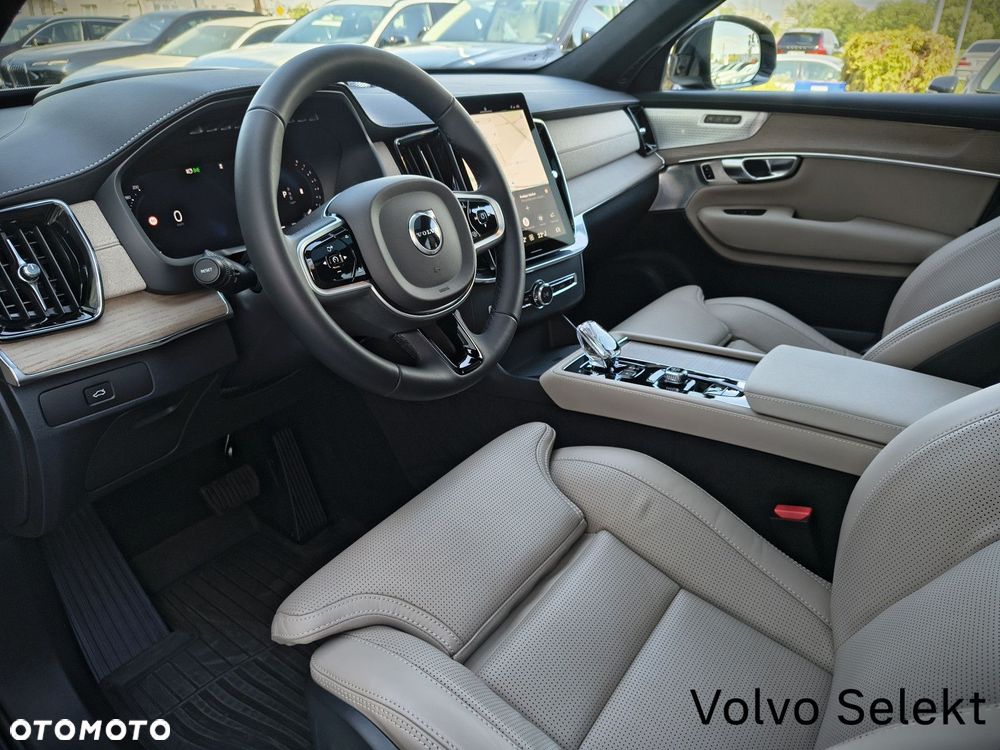 Volvo XC 90 - 13