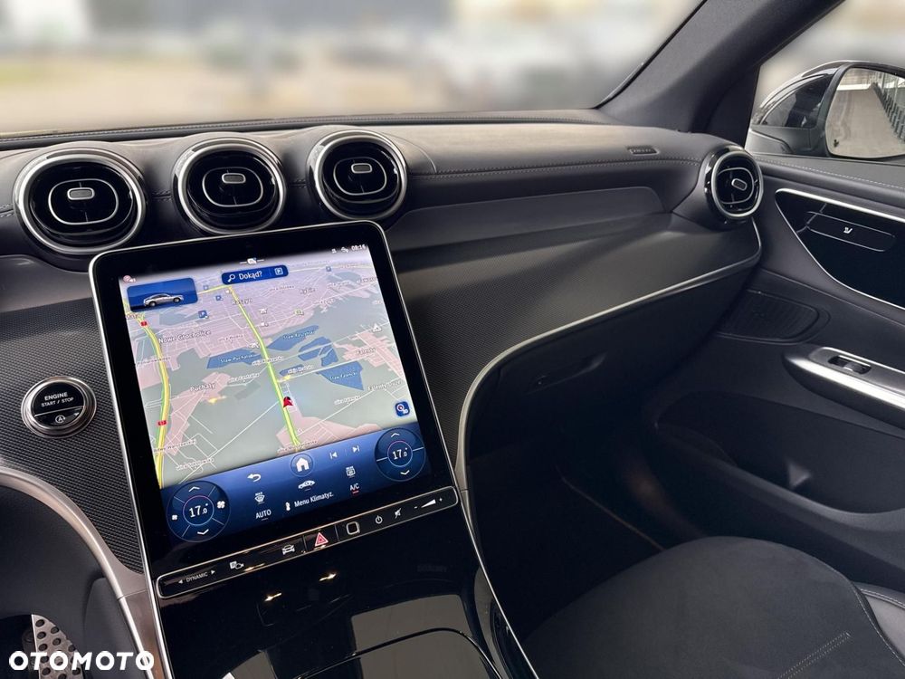 Mercedes-Benz GLC - 13