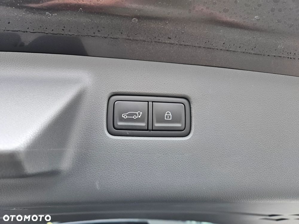 Hyundai Santa Fe 1.6 T-GDI HEV Platinum 4WD 7os - 11