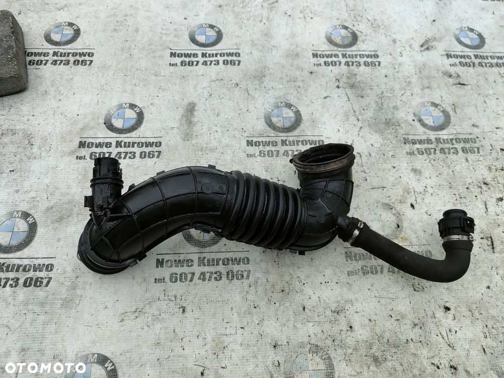 BMW F20 F21 F30 F31 2.0d N47 Rura dolot powietrza 7810745
