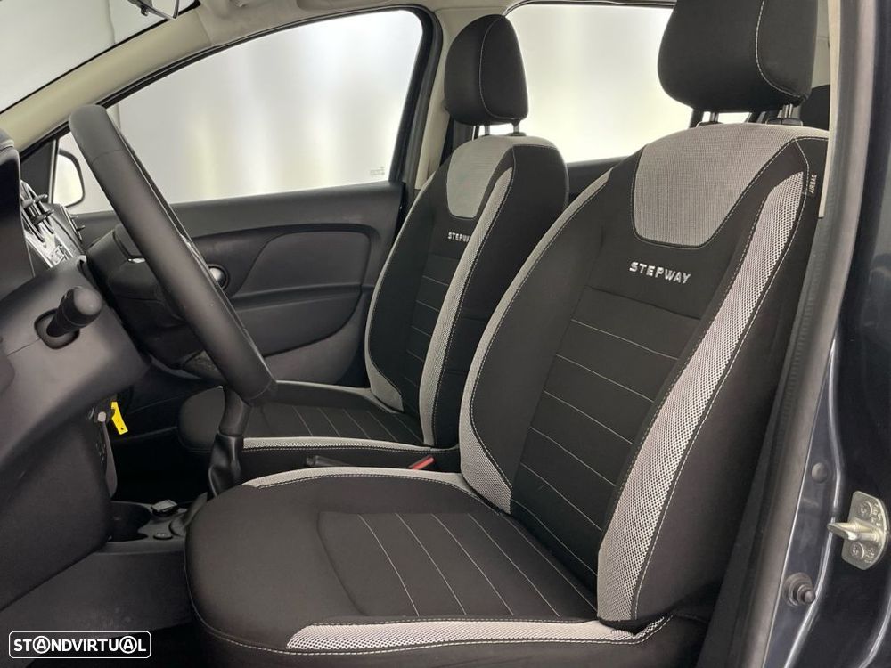 Dacia Sandero 0.9 TCe Stepway Bi-Fuel - 19