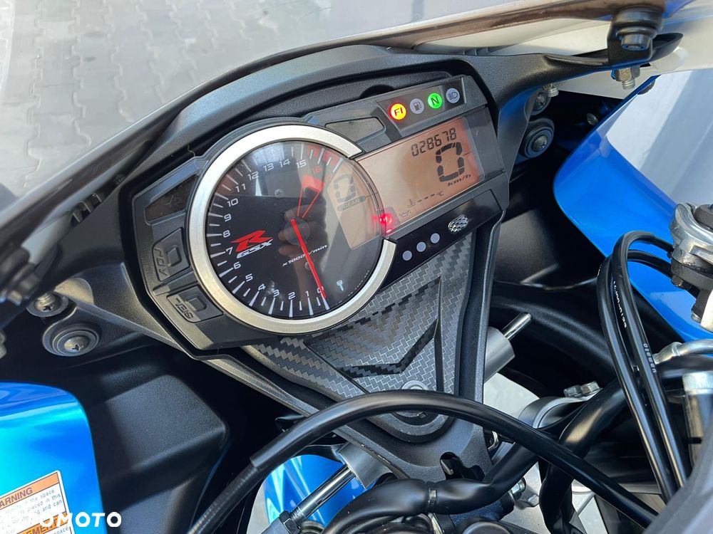 Suzuki GSX-R - 10