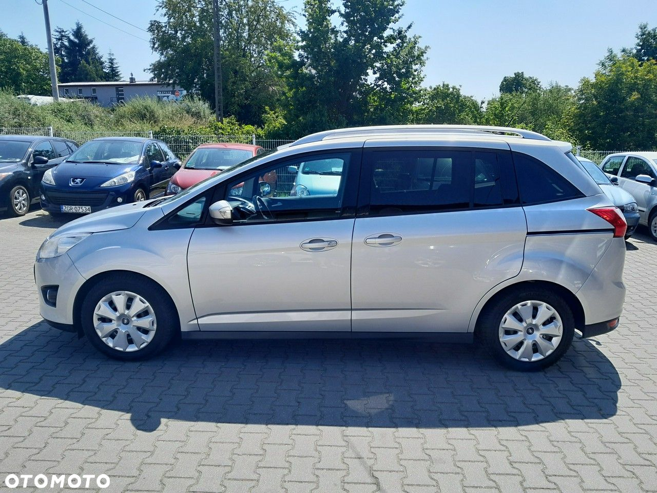 Ford Grand C-MAX - 6
