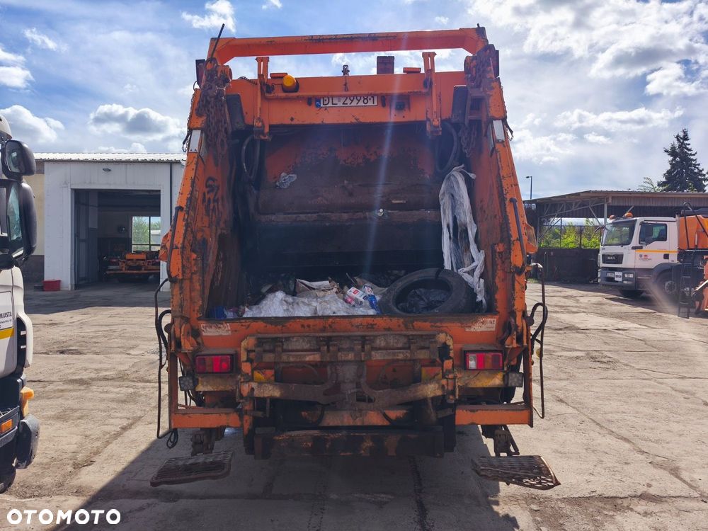 Volvo Fm 9 260 6X2 - 7