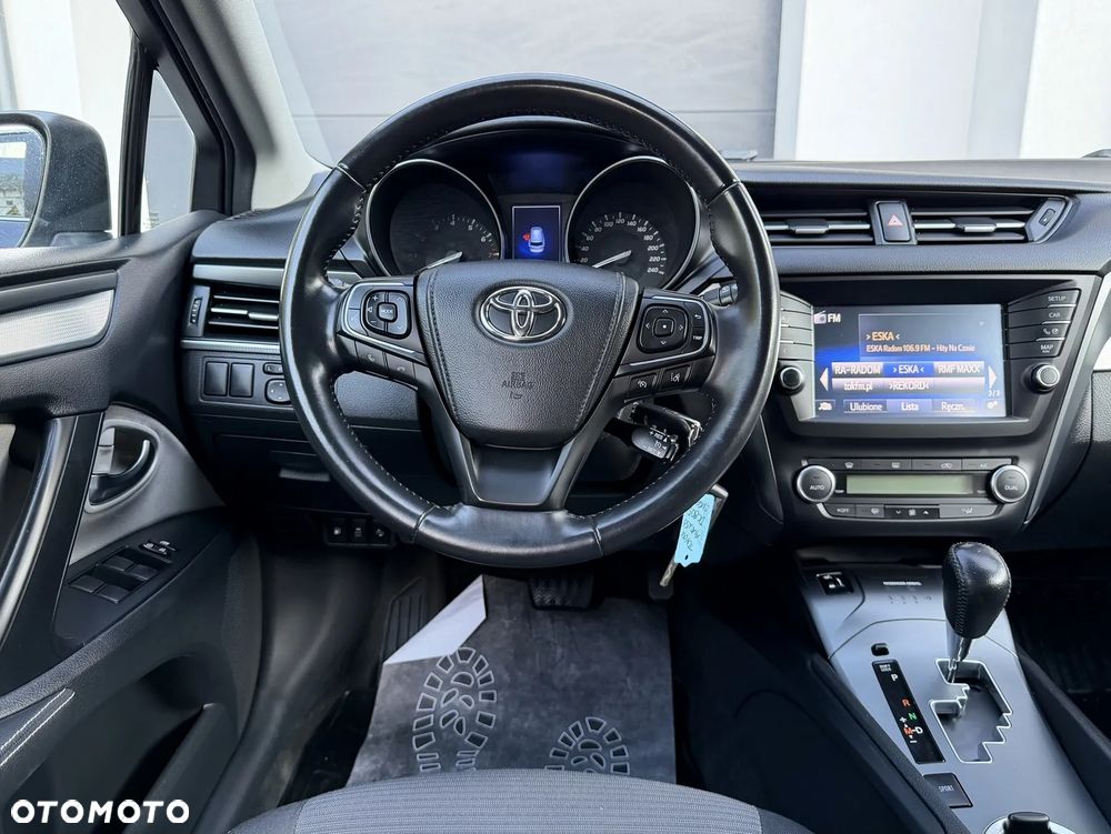 Toyota Avensis 1.8 Prestige MS - 7