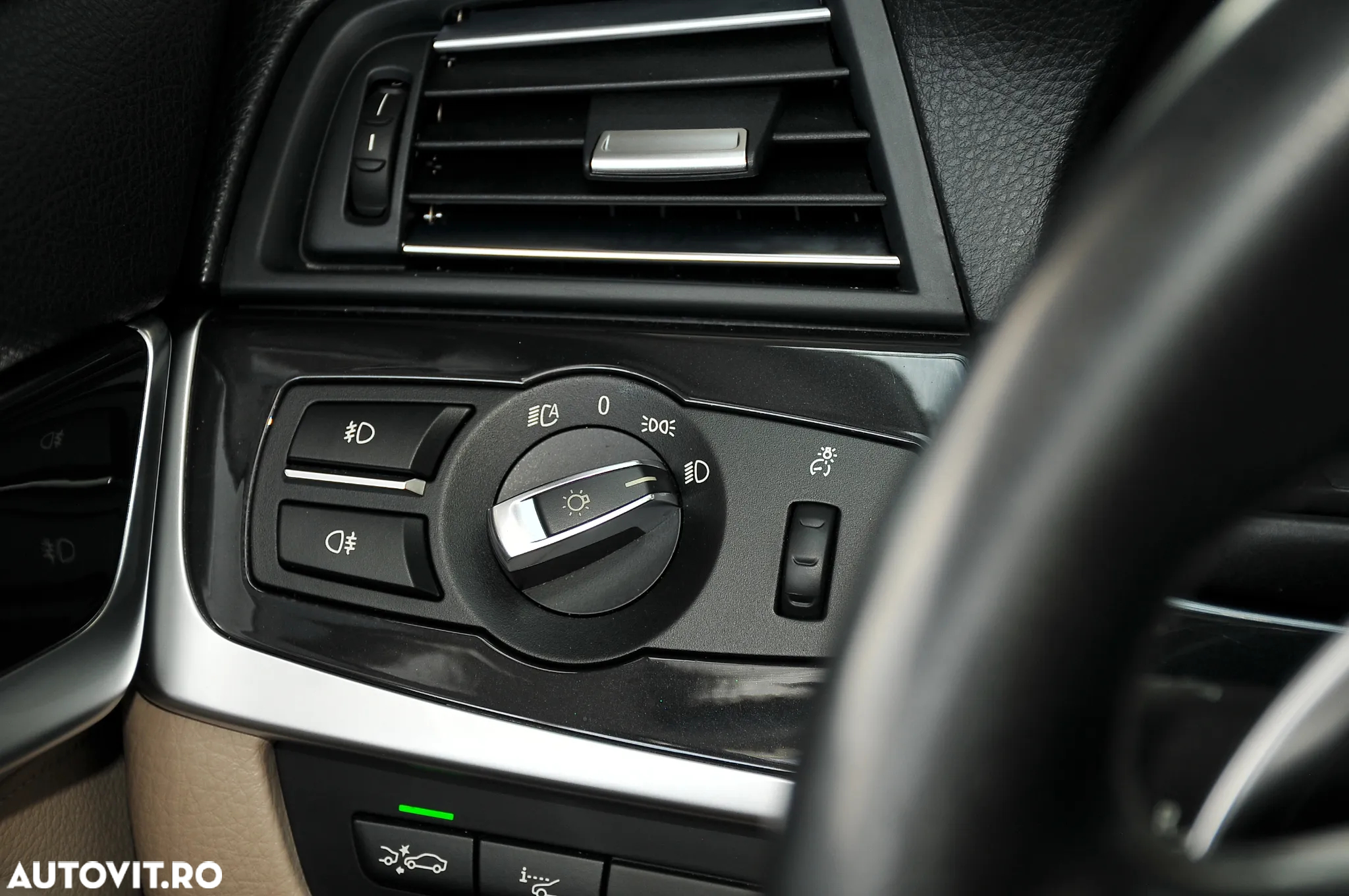 BMW Seria 5 535d Aut. - 30