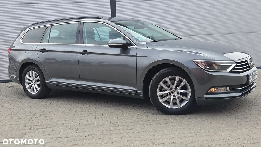Volkswagen Passat Variant - 11
