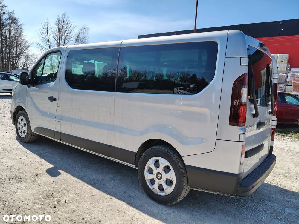 Renault Trafic - 3