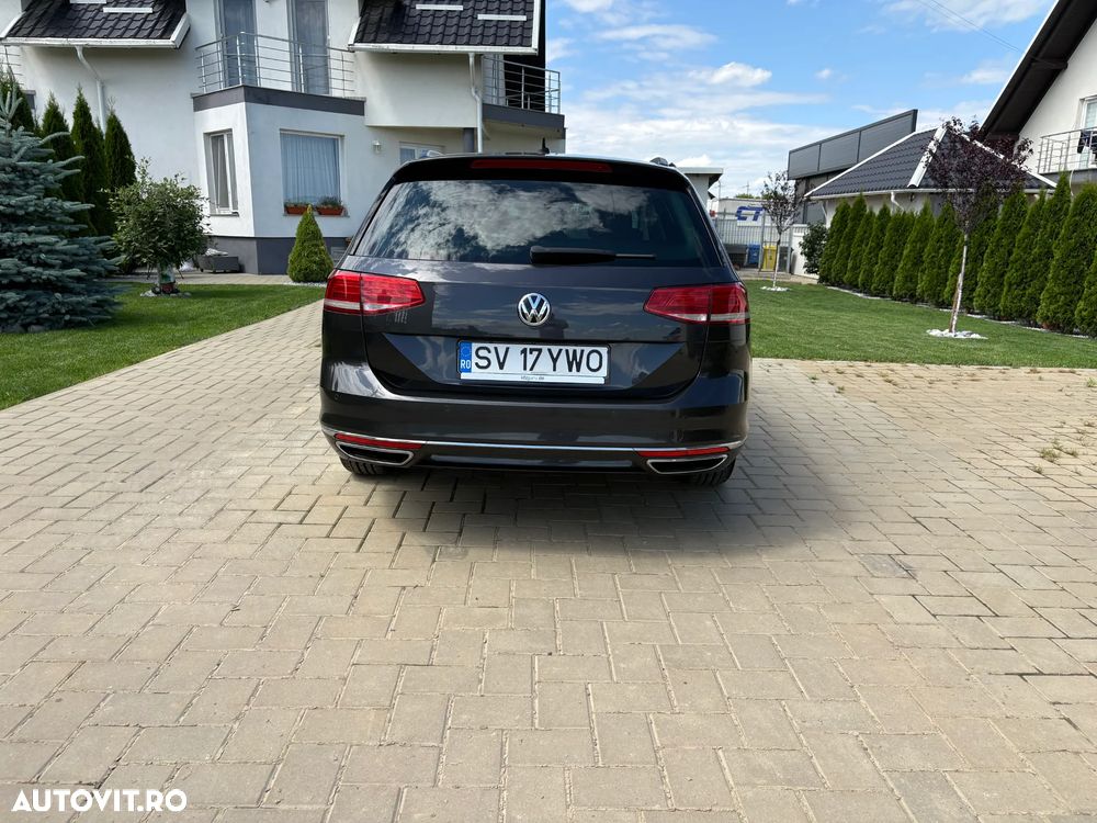 Volkswagen Passat 2.0 TDI DSG Comfortline - 9