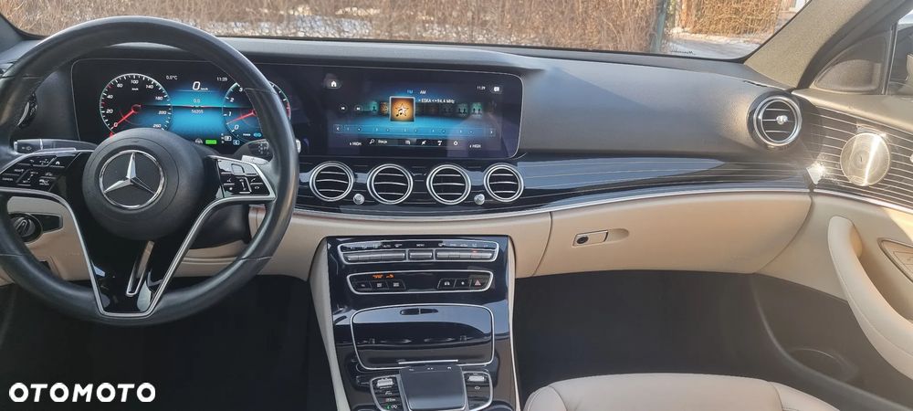 Mercedes-Benz Klasa E 450 4Matic 9G-TRONIC AMG Line - 22