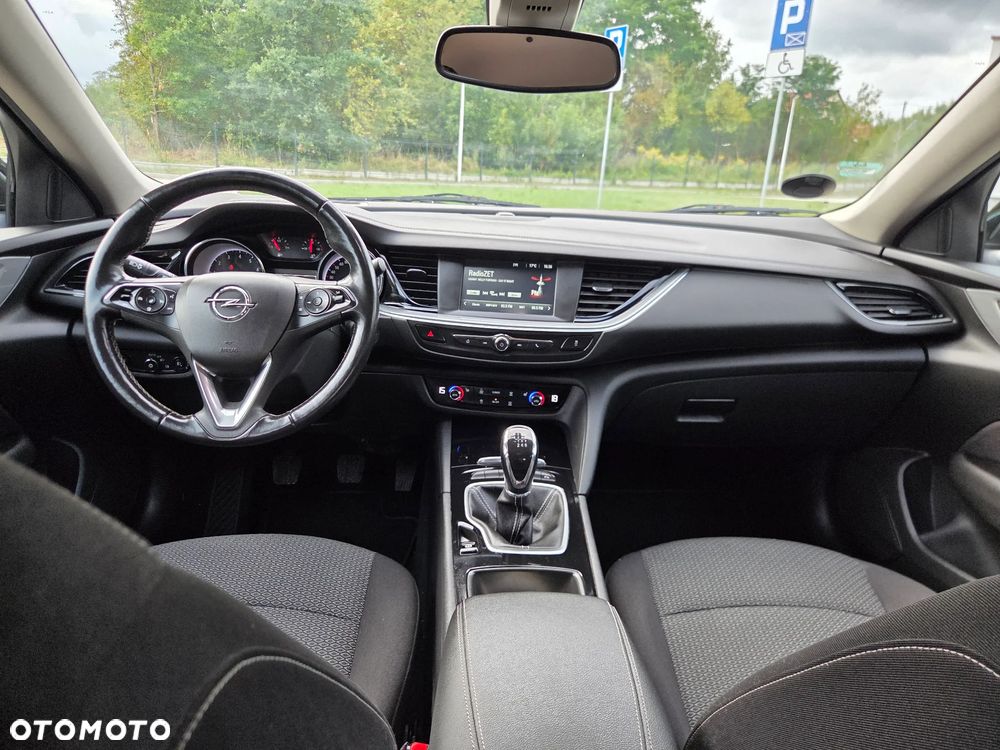Opel Insignia 1.5 T Innovation S&S Eco - 21