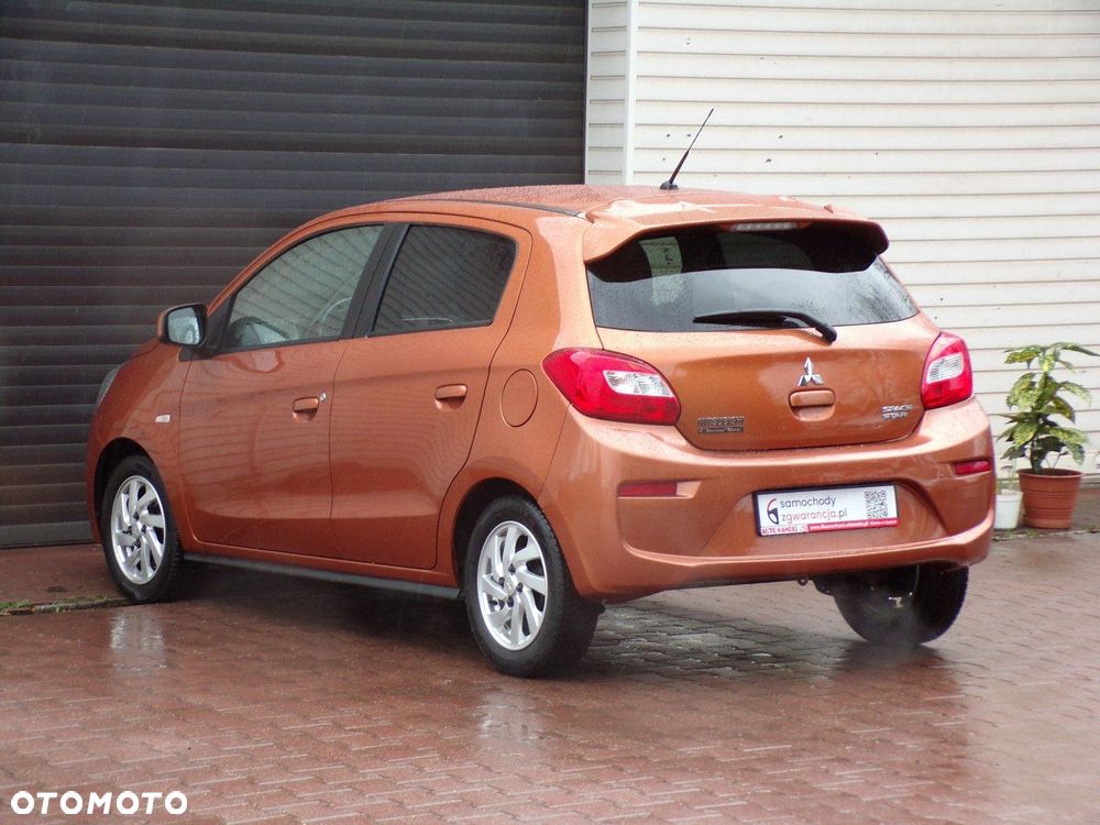 Mitsubishi Space Star - 10